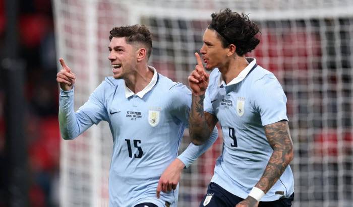 Siêu máy tính dự đoán Uruguay vs Cape Verde, 05h00 ngày 22/6
