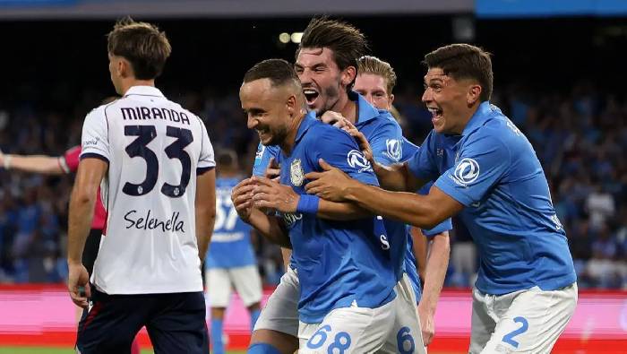 Soi kèo góc Fiorentina vs Napoli, 17h30 ngày 20/09