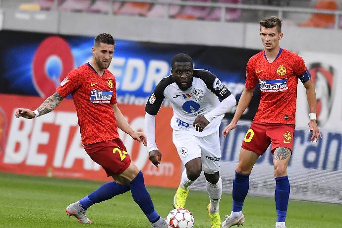 Nhận định, soi kèo Craiova vs Gaz Metan Medias, 21h30 ngày 22/10