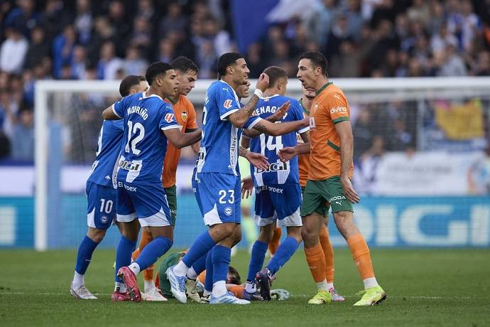 Siêu máy tính dự đoán Alaves vs Valencia, 2h00 ngày 21/10
