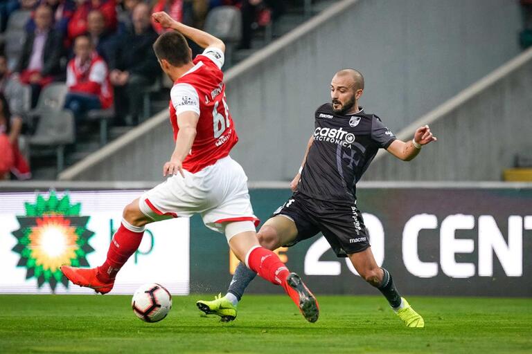 Nhận định Santa Clara vs Vitoria Guimaraes, 3h15 ngày 22/12