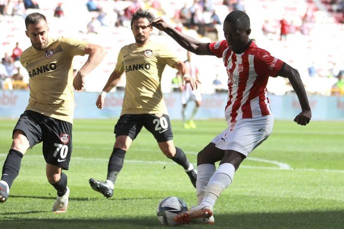 Soi k&egrave;o phạt g&oacute;c Gaziantep vs Sivasspor, 17h30 ng&agrave;y 22/1