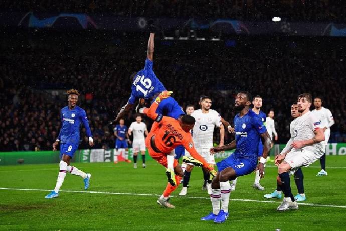Soi k&egrave;o phạt g&oacute;c Chelsea vs Lille, 3h00 ng&agrave;y 23/2