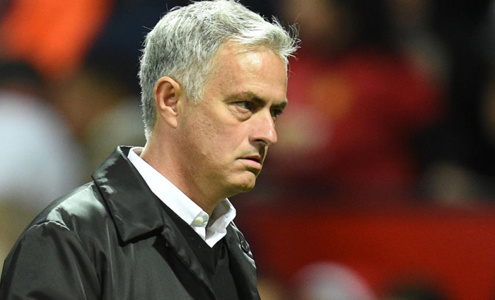 Mourinho tiết lộ thời điểm trở lại nghiệp cầm qu&acirc;n