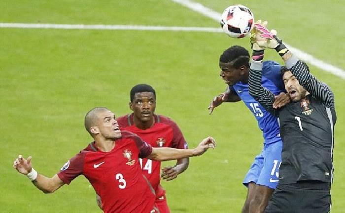 Dự đo&aacute;n, soi k&egrave;o thẻ v&agrave;ng Bồ Đ&agrave;o Nha vs Ph&aacute;p, 2h ng&agrave;y 24/6