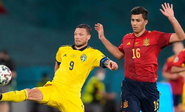 Dự đo&aacute;n, soi k&egrave;o thẻ v&agrave;ng Slovakia vs T&acirc;y Ban Nha, 23h ng&agrave;y 23/6