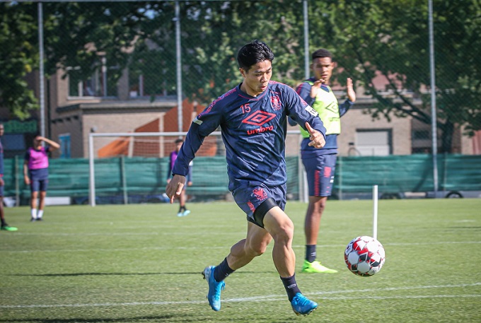 Sint-Truidense tiếp tục gạch tên Công Phượng, CĐV chỉ ra điều bất ngờ