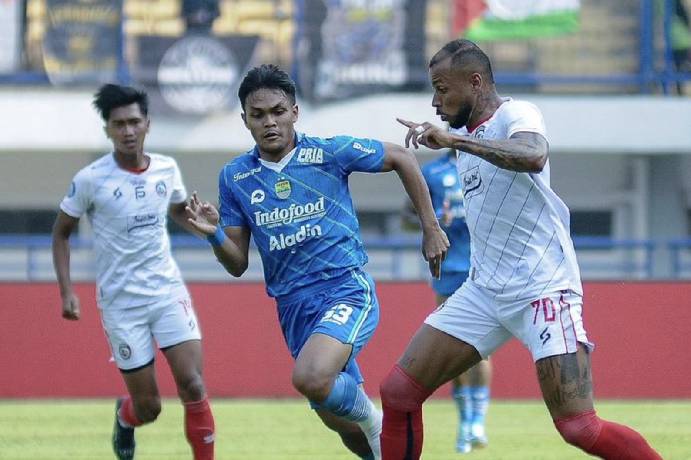 Nhận định, soi kèo Arema vs Persib Bandung, 15h30 ngày 22/9: Kịch bản chia điểm