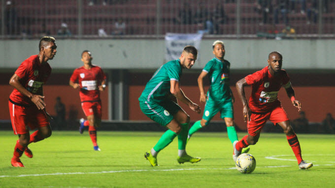 Ph&acirc;n t&iacute;ch tỷ lệ Semen Padang vs Persipura Jayapura, 15h30 ng&agrave;y 24/10