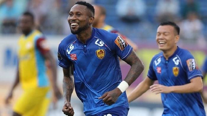 Danh s&aacute;ch cầu thủ CLB Quảng Nam đăng k&yacute; ở V.League 2023/2024: Ho&agrave;ng Vũ Samson v&agrave; 14 t&acirc;n binh cập bến