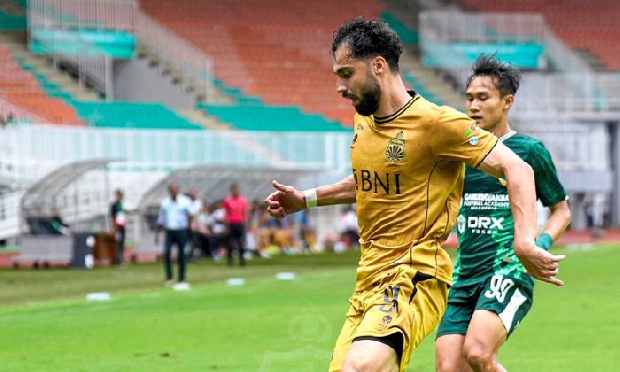 Nhận định, soi k&egrave;o PSIM Yogyakarta vs Bhayangkara, 15h30 ng&agrave;y 22/11: Kh&aacute;ch thất thế