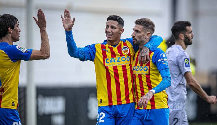Nhận định, soi kèo Valencia vs AZ Alkmaar, 18h ngày 22/12
