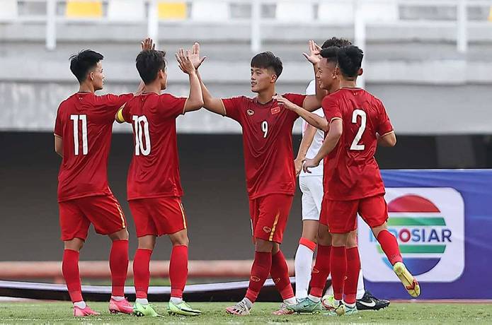 Nhận định, soi kèo U20 Việt Nam vs Dubai City, 18h30 ngày 23/2