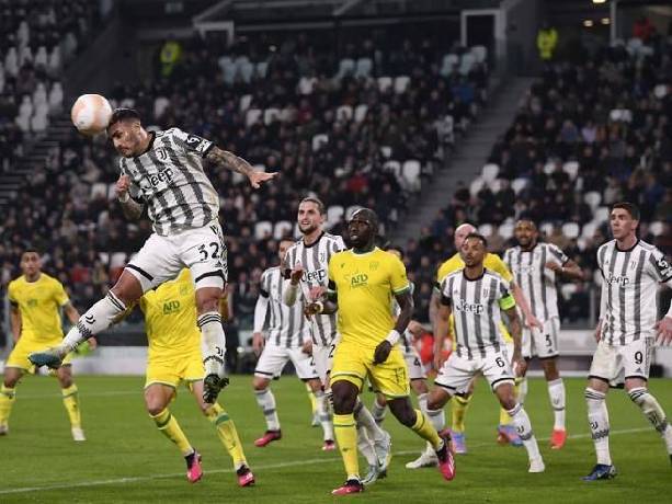 Soi k&egrave;o phạt g&oacute;c Nantes vs Juventus, 0h45 ng&agrave;y 24/2