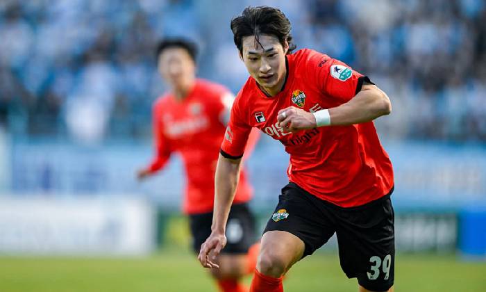 Nhận định, soi k&egrave;o Gangwon vs Pohang Steelers, 14h30 ng&agrave;y 23/2: Tin v&agrave;o cửa tr&ecirc;n