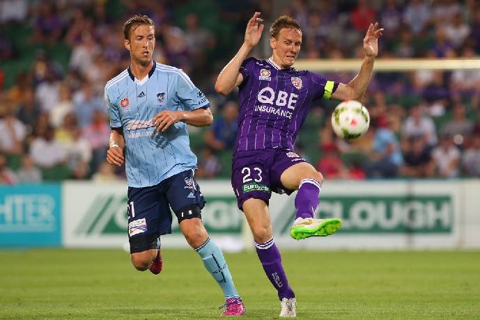 Soi kèo nhà cái hôm nay 24/3: Perth Glory vs Sydney