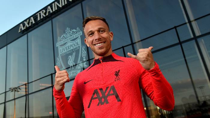 Tin Liverpool tối 22/3: Định đoạn số phận Arthur; Cạnh tranh Ruben Neves