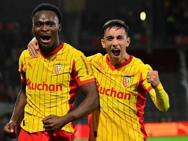 Soi kèo góc Lens vs Nice, 02h00 ngày 23/05