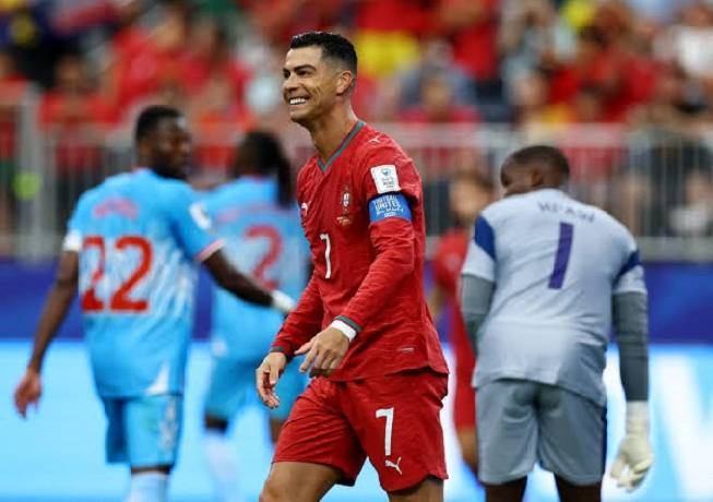 Chuyên gia Tony Ansell dự đoán Bồ Đào Nha vs Uzbekistan, 0h00 ngày 24/6