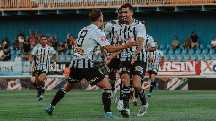 Nhận định, soi kèo Universitatea Cluj vs Rapid 1923, 1h30 ngày 24/7