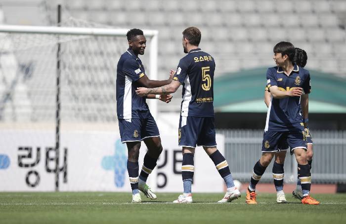 Nhận định, soi kèo Gimhae City vs Chungbuk Cheongju, 17h30 ngày 24/7: Trái đắng sân nhà