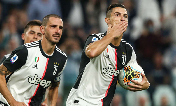 Kết quả b&oacute;ng đ&aacute; h&ocirc;m nay 22/9: Juventus sống bằng hơi thở Ronaldo, Barca 'ng&atilde; ngựa'