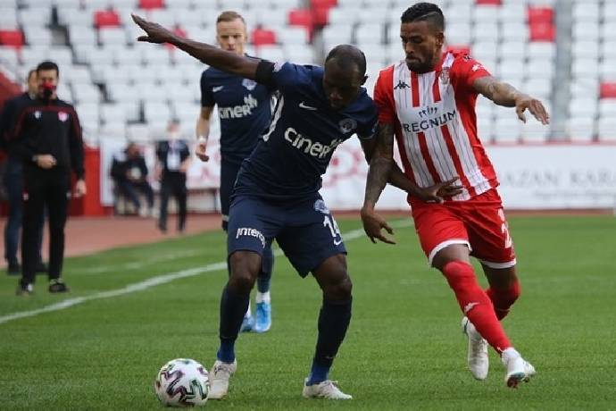 Soi kèo phạt góc Kasimpasa vs Altay, 17h30 ngày 25/12