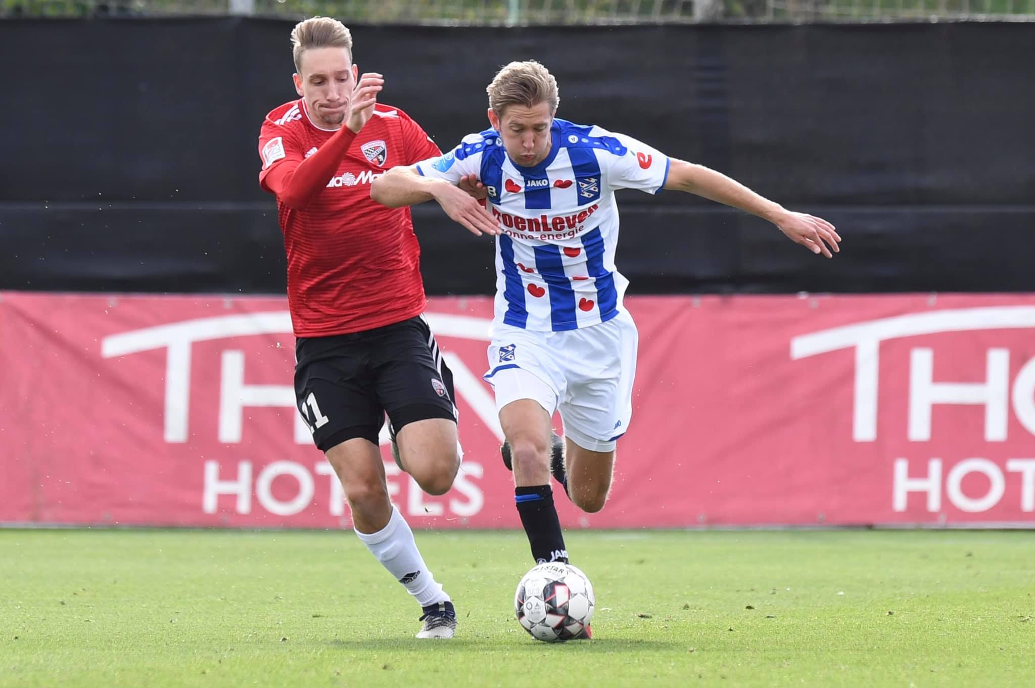 Nhận định SC Heerenveen vs AZ Alkmaar, 0h30 ngày 26/1