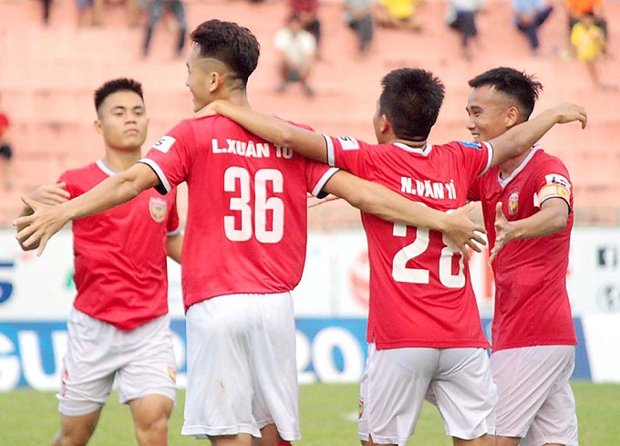 Chuyển nhượng V.League 23/1: Văn Toản kho&aacute;c &aacute;o Hồng Lĩnh H&agrave; Tĩnh