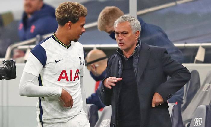 Jose Mourinho l&agrave;m s&aacute;ng tỏ tương lai của Dele Alli