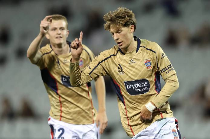 Soi kèo góc Newcastle Jets vs Wellington Phoenix, 15h35 ngày 23/01