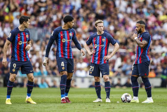 Tin Barca cuối ngày: Khởi kiện cánh truyền thông; Đưa sao Brazil vào tầm ngắm