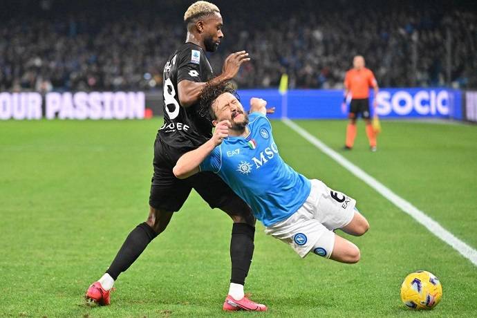 Siêu máy tính dự đoán Napoli vs Cagliari, 1h45 ngày 24/5