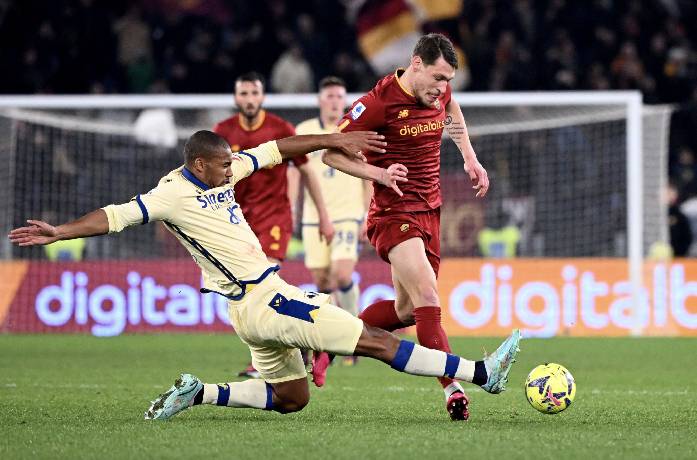 Nhận định, soi kèo Hellas Verona vs AS Roma, 1h45 ngày 25/5: Tự quyết