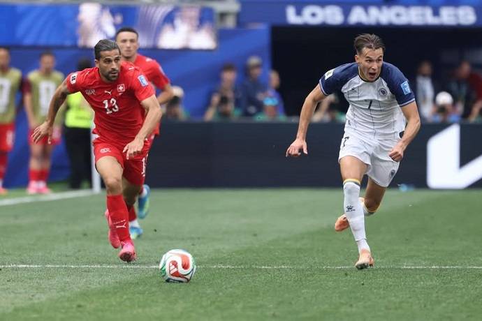 Siêu máy tính dự đoán Thụy Sĩ vs Canada, 2h00 ngày 25/6