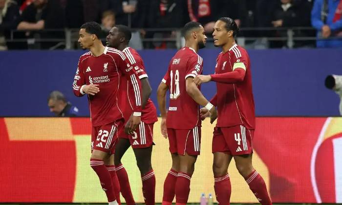 Soi kèo góc Newcastle vs Liverpool, 22h30 ngày 23/08