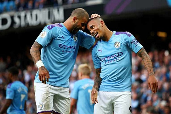 Dự đoán Preston vs Man City (1h45 25/9) bởi Rio Ferdinand