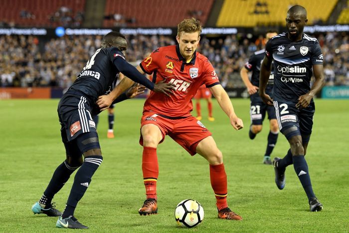 Nhận định bóng đá Adelaide vs Melbourne Victory, 15h30 ngày 23/11: Khách thất thế