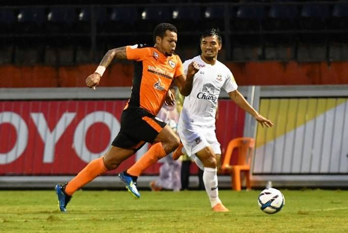 Soi kèo tài xỉu Rayong vs Suphanburi hôm nay, 18h ngày 25/11