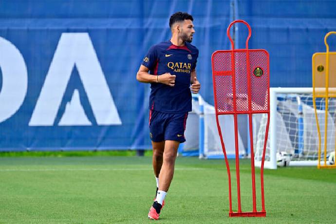 PSG đặt niềm tin vào “bom xịt” Goncalo Ramos