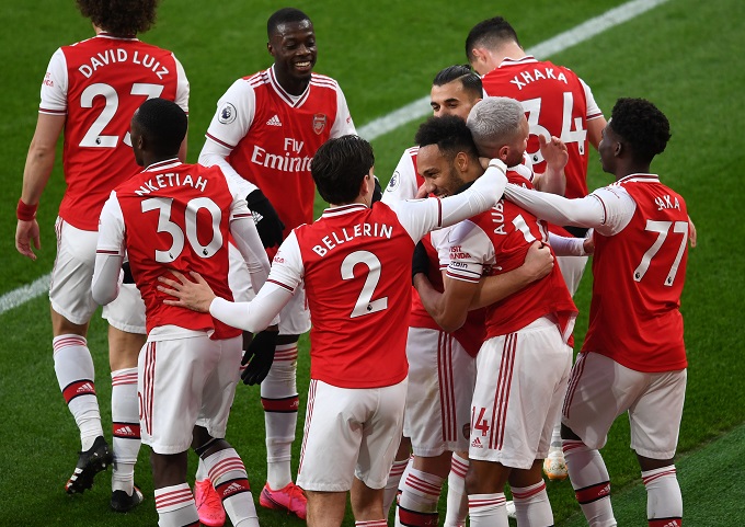 Kết quả bóng đá hôm nay 24/2: Arsenal, PSG cùng ngược dòng kịch tính