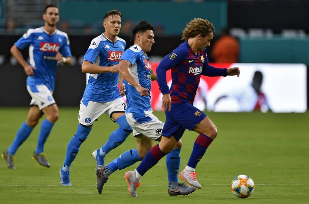 Kết quả đối đầu Napoli vs Barcelona, 3h00 ngày 26/2