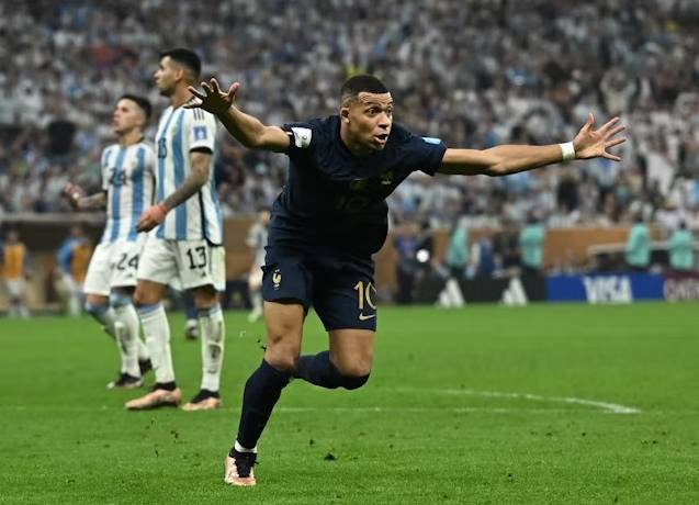 Đội h&igrave;nh ra s&acirc;n ch&iacute;nh thức Ph&aacute;p vs H&agrave; Lan, 2h45 ng&agrave;y 25/3 (cập nhật)