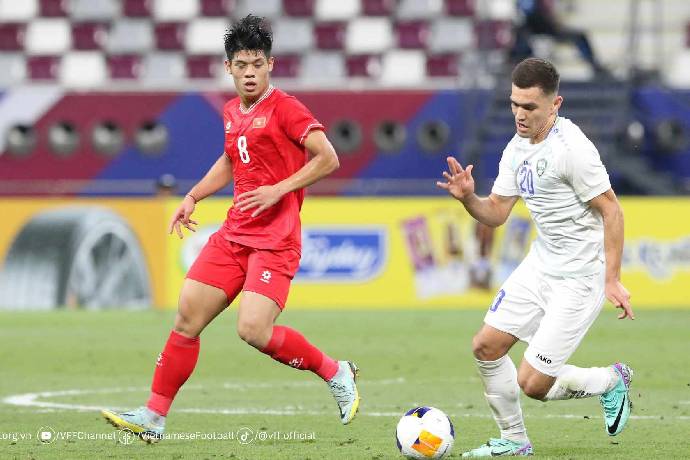 HLV Ho&agrave;ng Anh Tuấn: &lsquo;U23 Việt Nam sẽ thể hiện bộ mặt kh&aacute;c ở tứ kết&rsquo;
