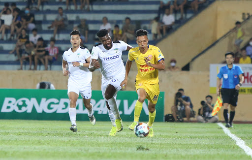 Tiểu sử cầu thủ Mai Xuân Quyết, cao bao nhiêu, nặng bao nhiêu kg?