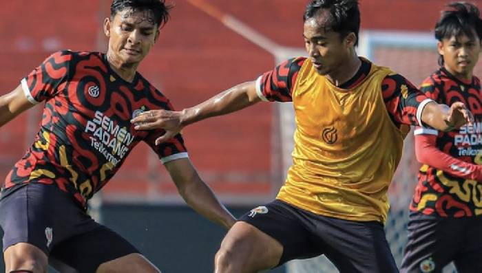 Nhận định, soi k&egrave;o Arema vs Semen Padang, 16h00 ng&agrave;y 24/5: Buồn cho chủ nh&agrave;