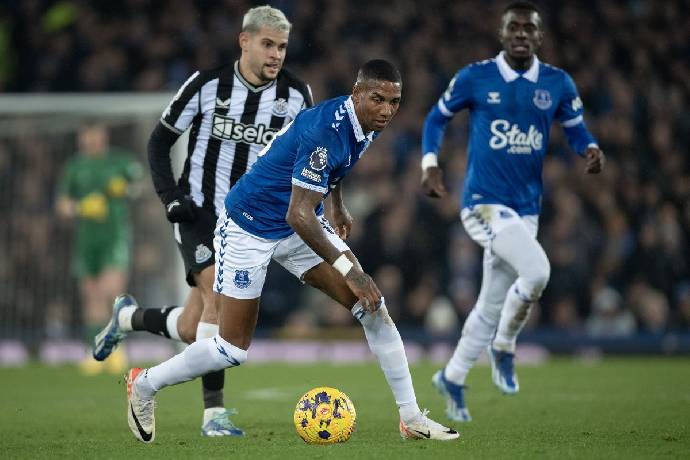 Siêu máy tính dự đoán Newcastle vs Everton, 22h00 ngày 25/05