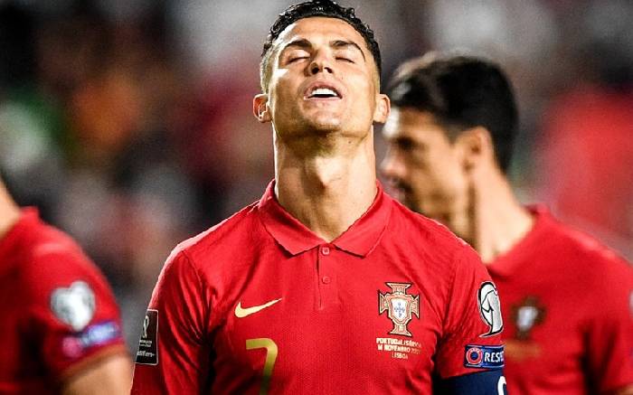 Huyền thoại 3 QBV: 'Tôi mà đá tới 38 tuổi chắc chắn hay hơn CR7'