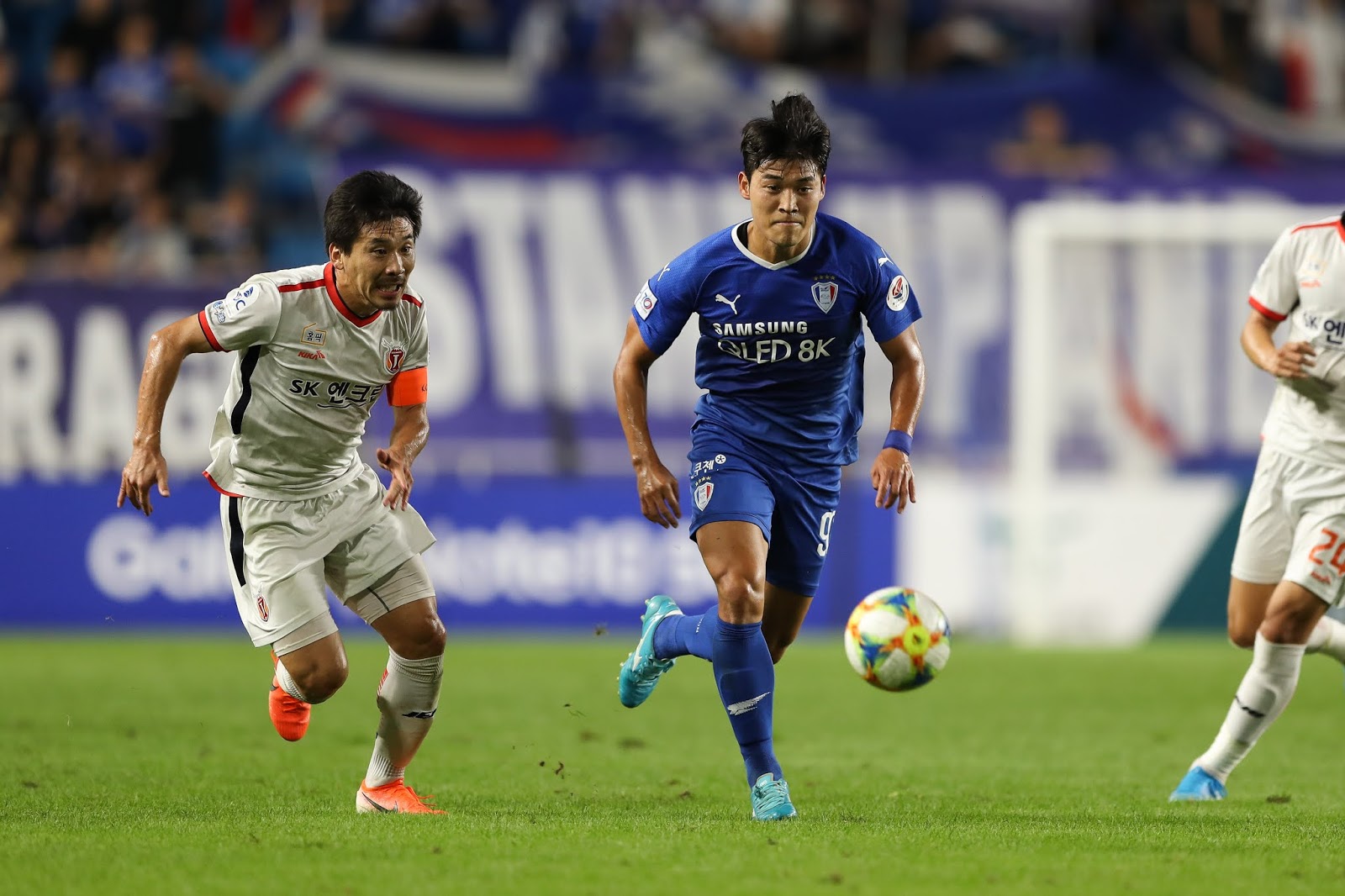 Nhận định b&oacute;ng đ&aacute; Jeju United vs Suwon Bluewings, 14h ng&agrave;y 24/11: Chủ nh&agrave; th&ecirc; thảm