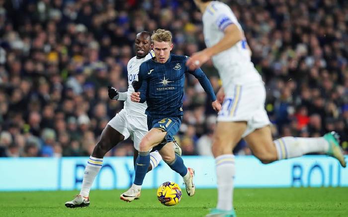 Nhận định, soi k&egrave;o Swansea vs Leeds, 22h00 ng&agrave;y 24/11: Chủ nh&agrave; c&oacute; điểm
